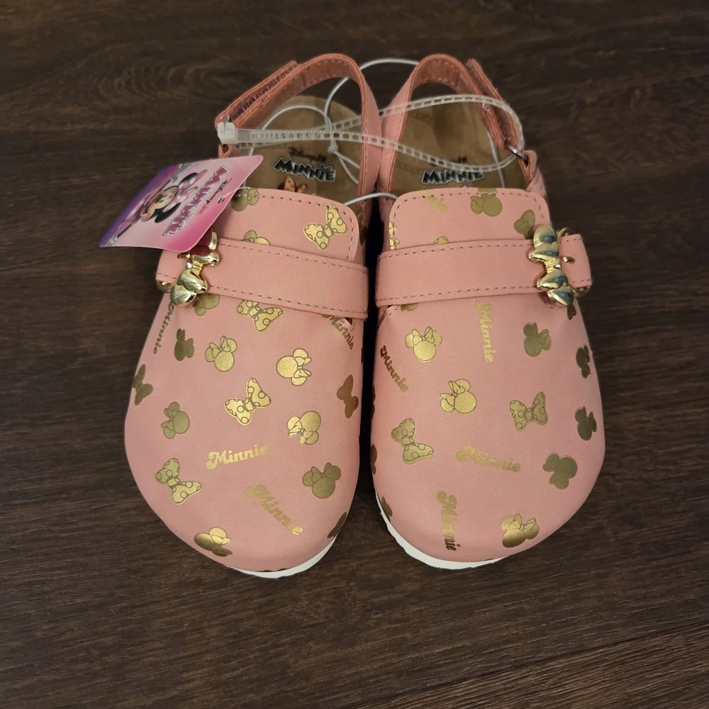 NWT Disney Minnie Mouse Clogs